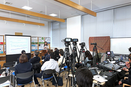 「外国人材との共生をめざす創造的対話ガイドブック」 発行記念セミナー対話のある職場や地域の実現に向けて　写真